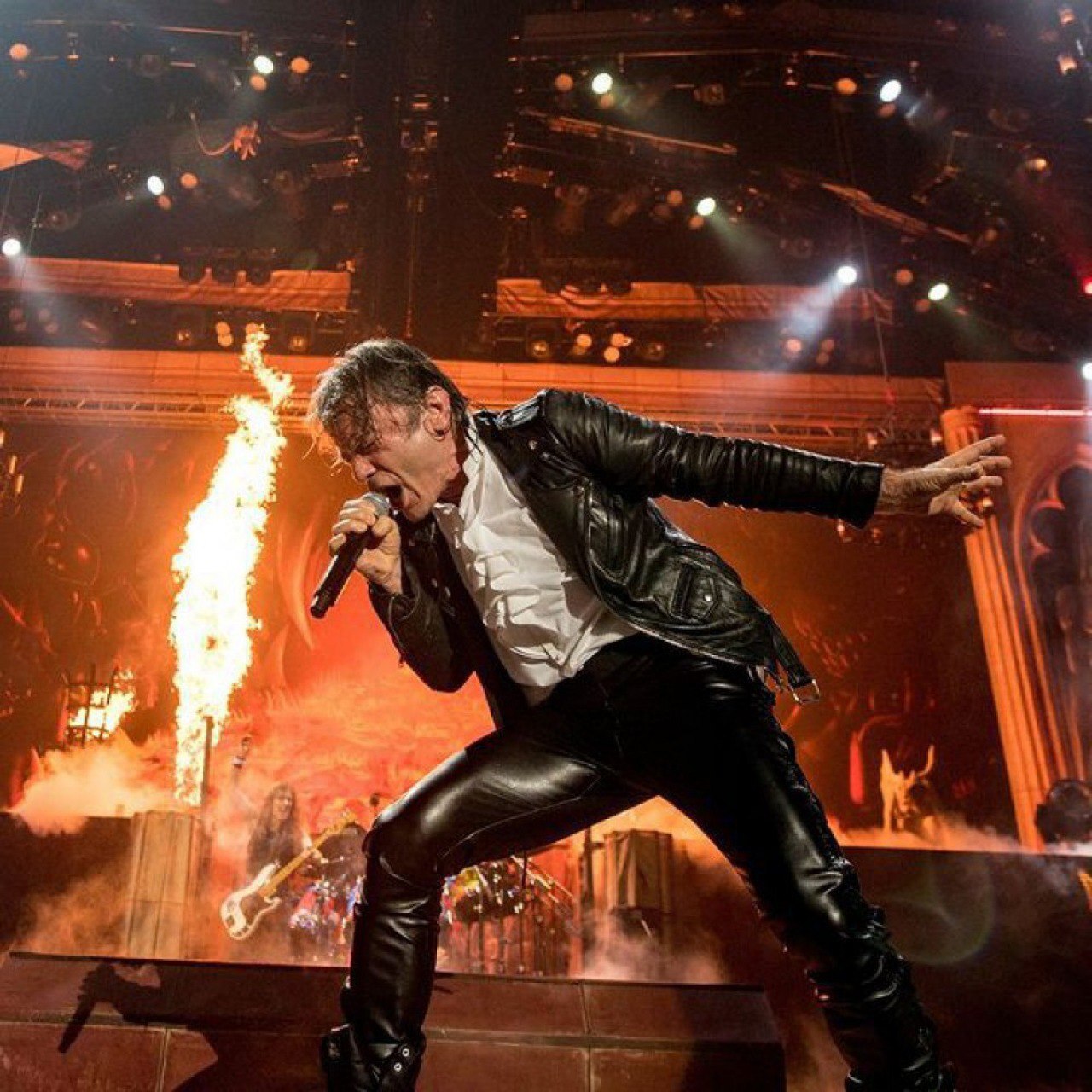 Iron Maiden se apresenta no primeiro dia de festival
