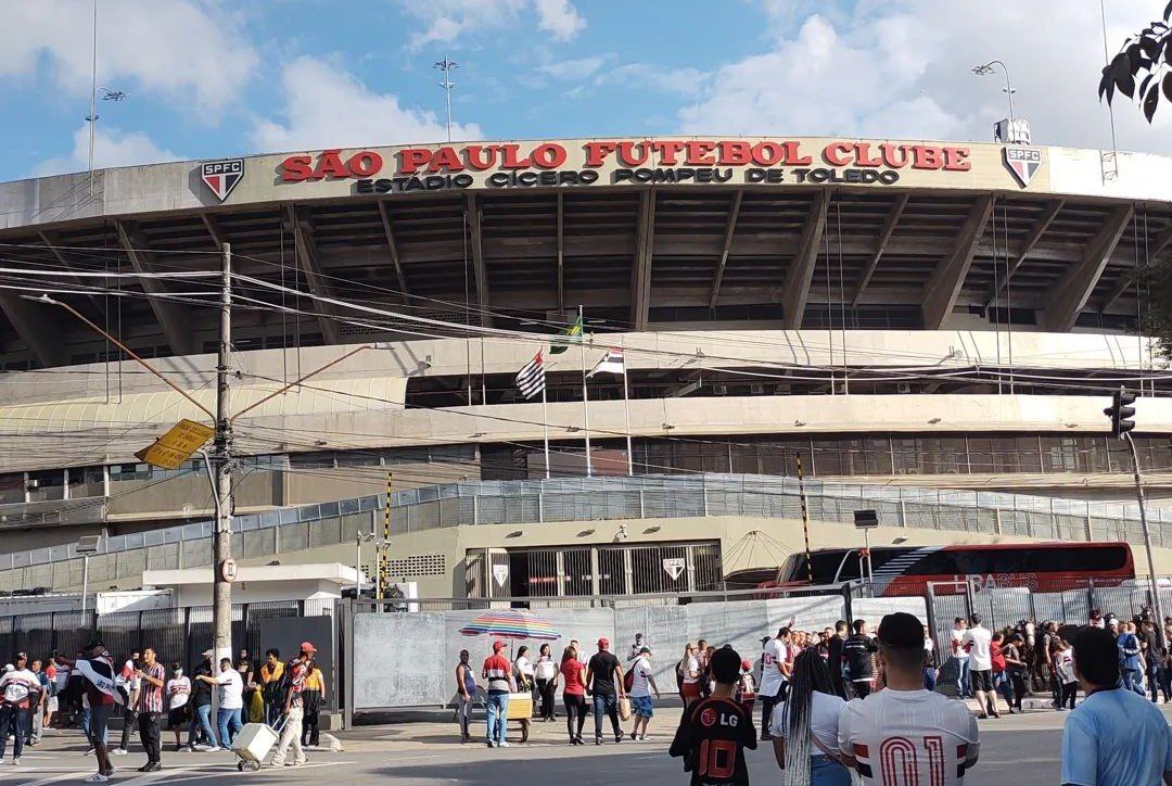 Estádio Cícero Pompeu de Toledo, o Morumbi