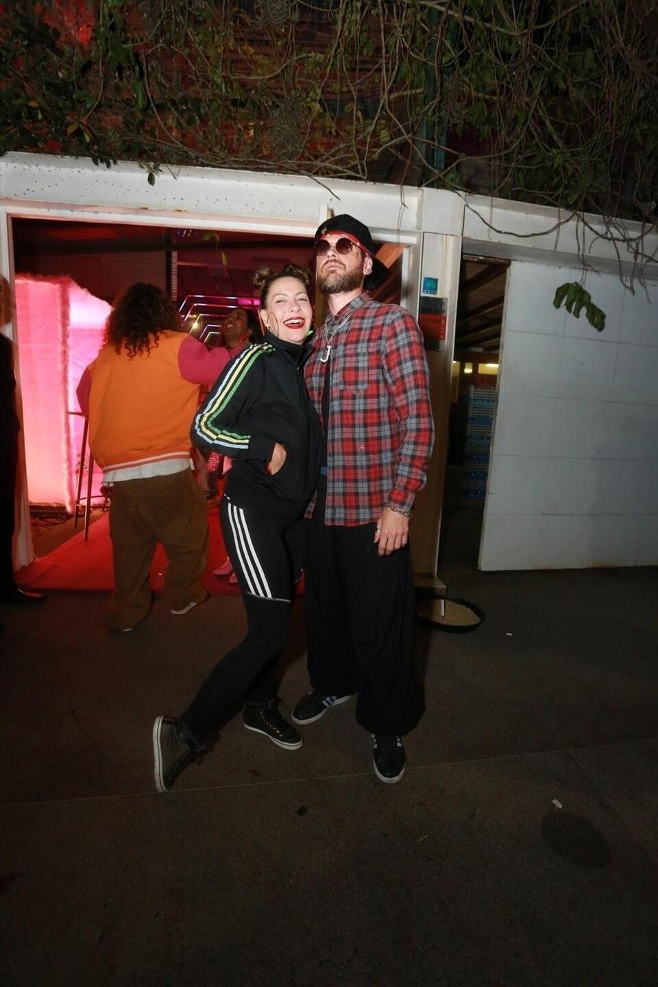 Festa de Giovanna Ewbank e Léo Fuchs tem Fusca pink, decoração anos 2000 com convidados famosos no Rio de Janeiro./Delson Silva / AgNews