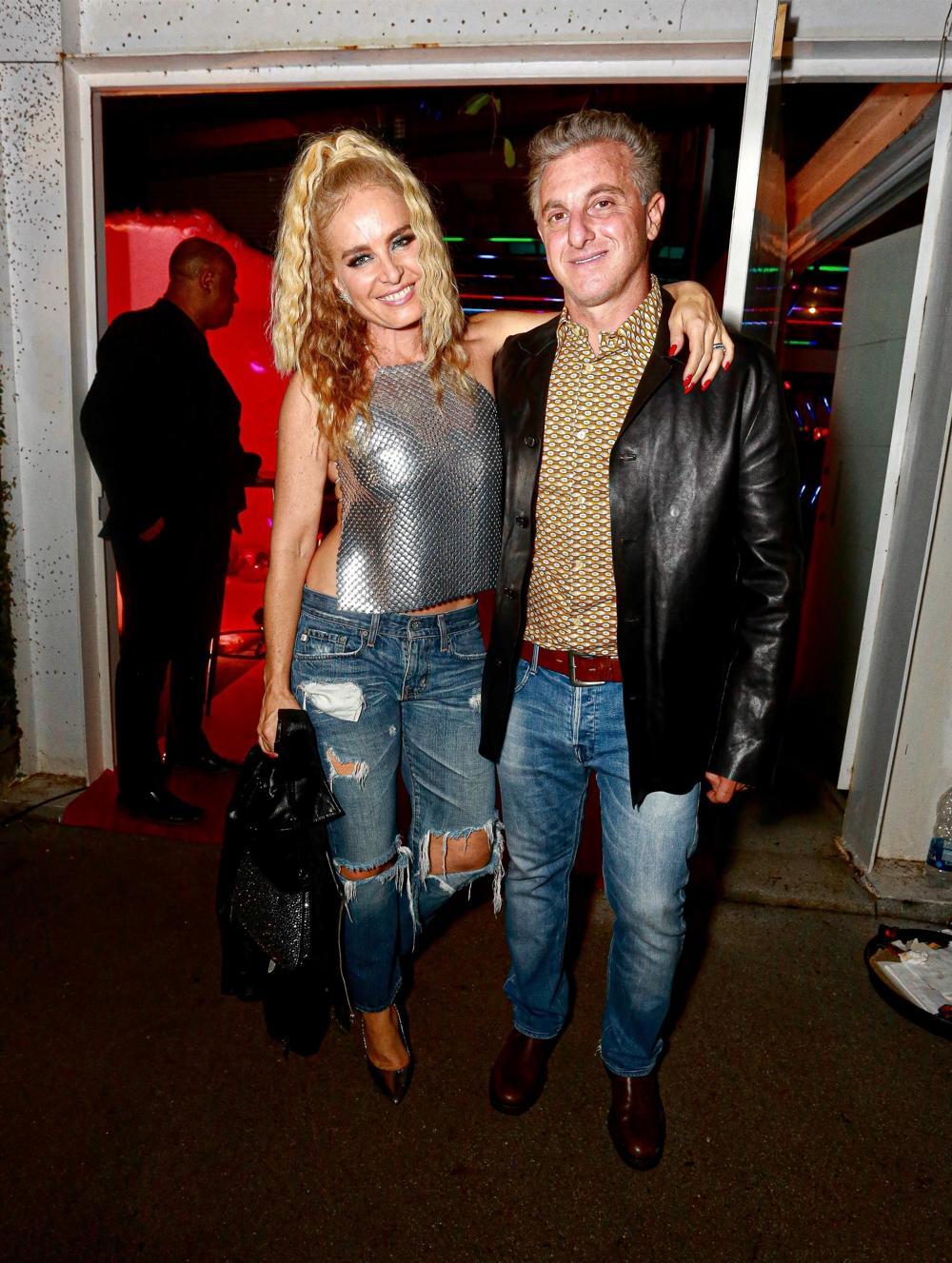 Festa de Giovanna Ewbank e Léo Fuchs tem Fusca pink, decoração anos 2000 com convidados famosos no Rio de Janeiro./Delson Silva / AgNews