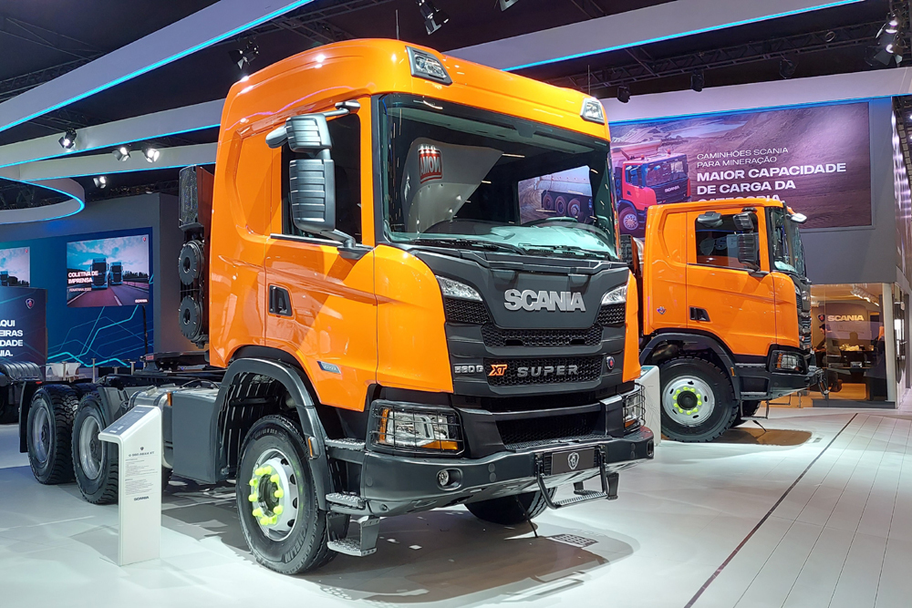 Scania Super 560G XT