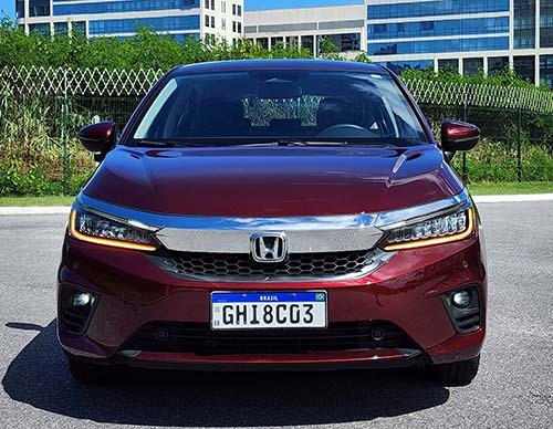 Na versão topo de gama Touring, o hatch New City parte de R$ 134.600 - Fotos: Luiza Kreiton/AutoMotor