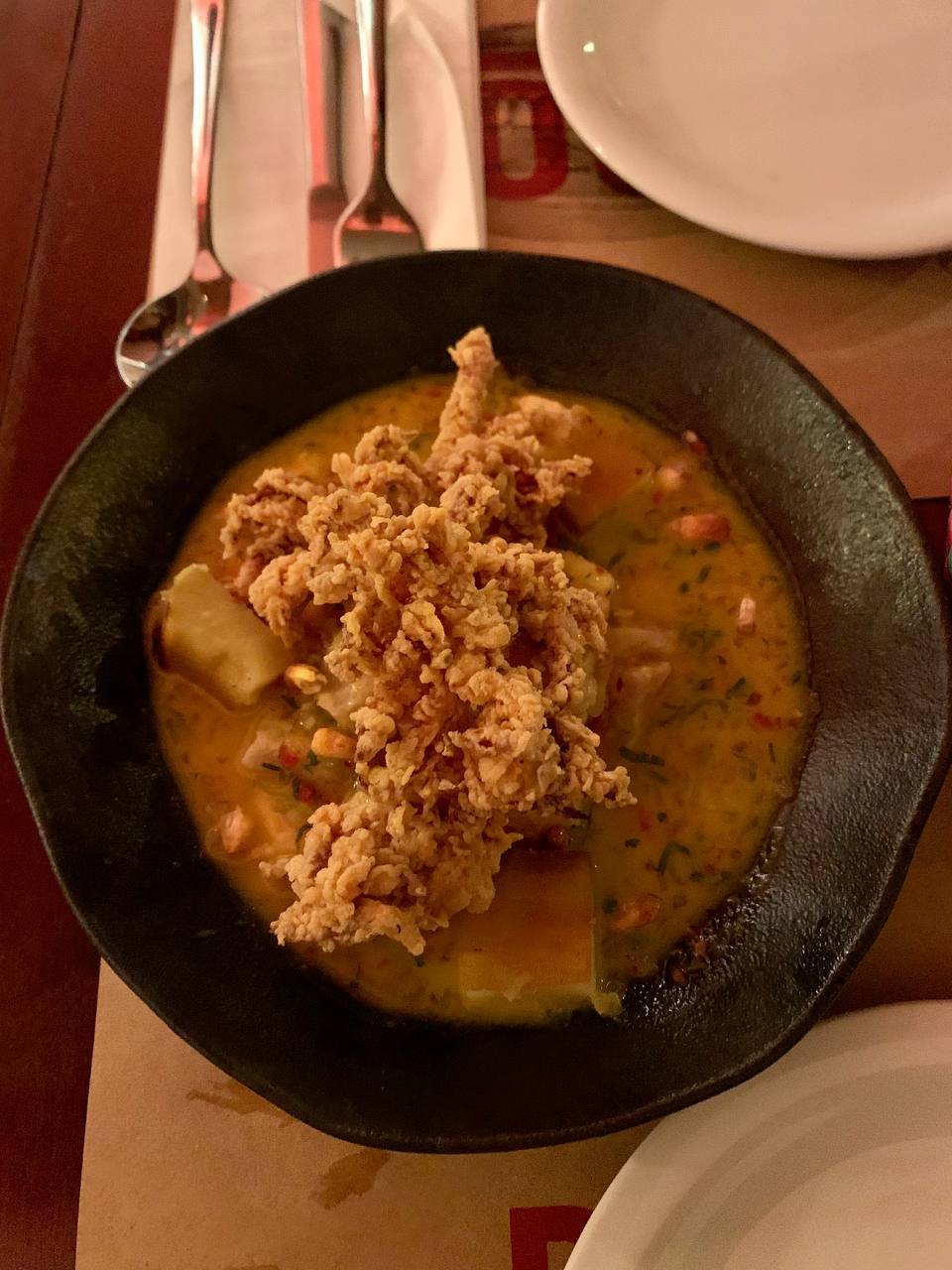 Entrada do La Peruana: Ceviche Carretillero (R)
