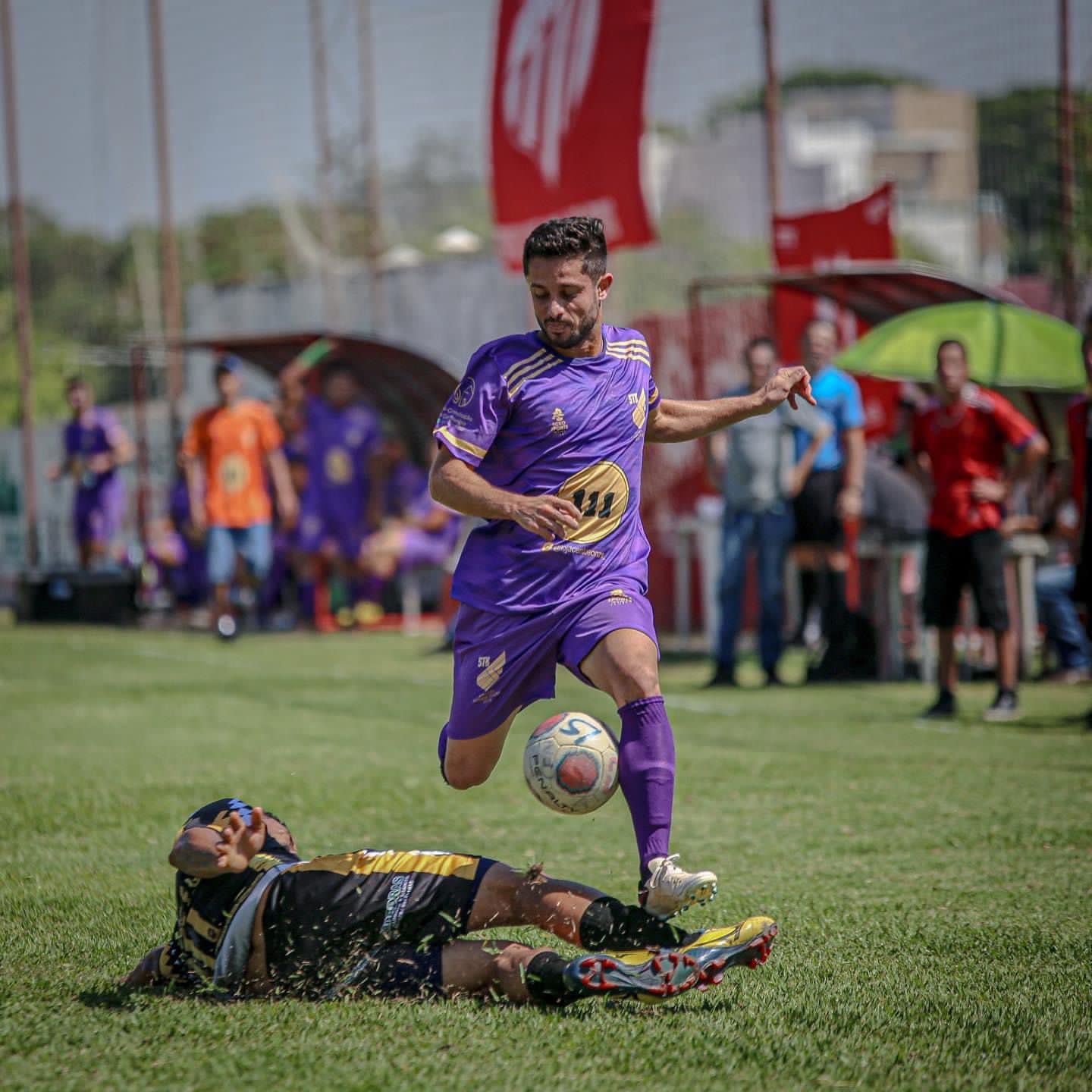 A primeira fase da Copa Mauro Nóbrega de Futebol Amador de Porto Feliz foi encerrada no último domingo com a realização de seis partidas/ Foto: Honae Pereira