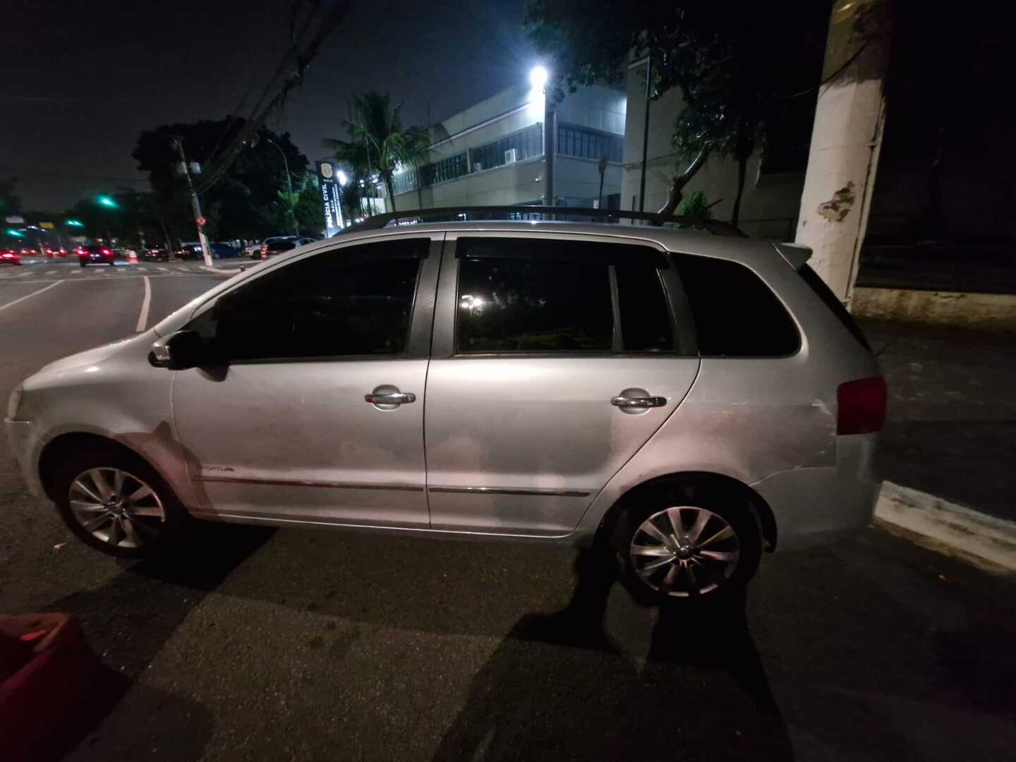 A operação Heisenberg investigava o suspeito por tráfico de drogas e por porte ilegal de arma de fogo; veiculo do suspeito também foi apreendido
