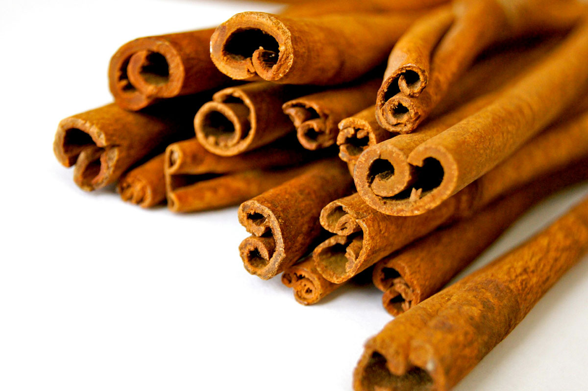 Canela em pau