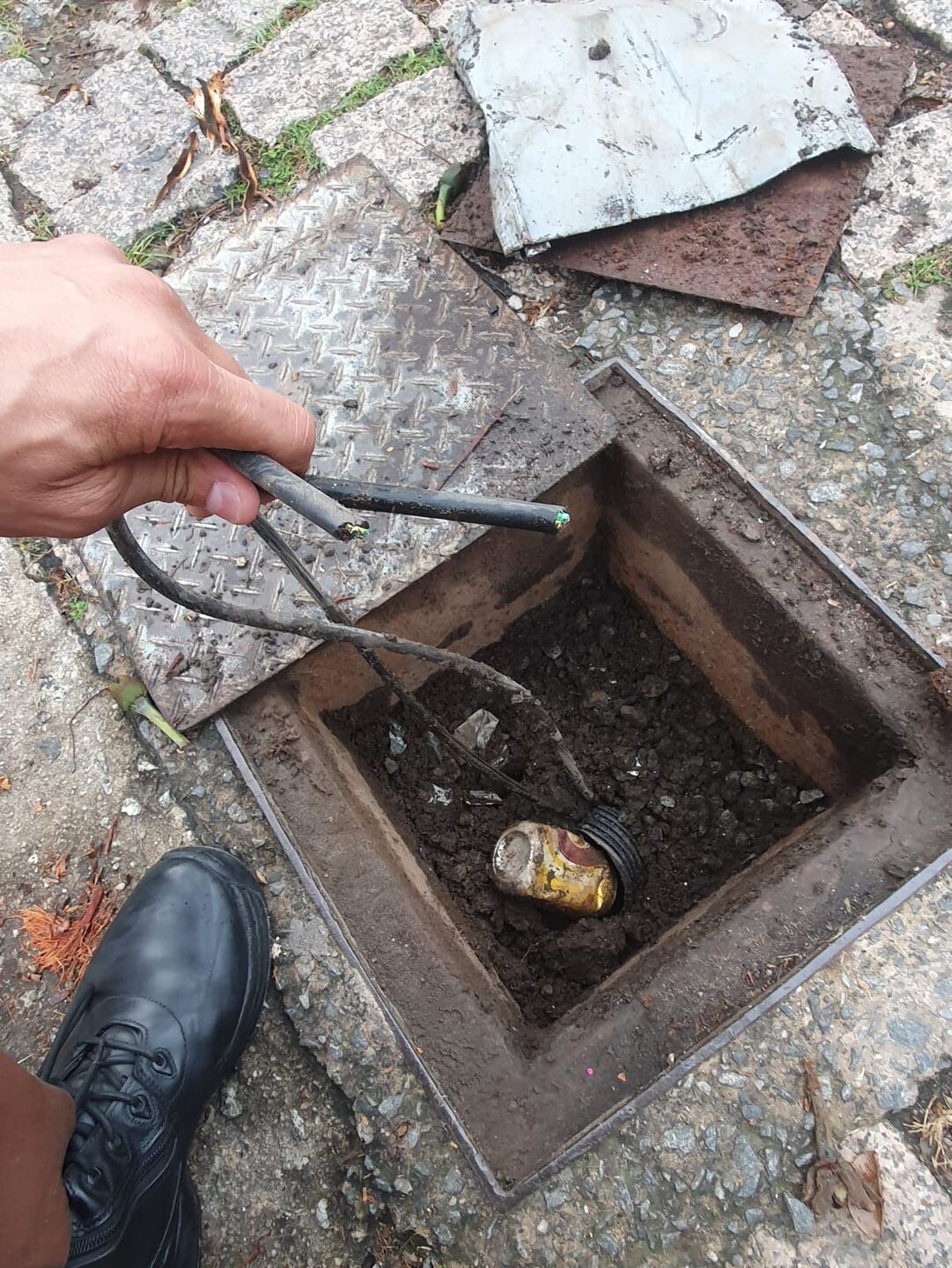 A Prefeitura de Taboão da Serra, na Grande São Paulo, abriu mais de 15 boletins de ocorrência e solicitou ao Ministério Público (MP) que investigue o roubo e furtos de cabos elétricos e semafóricos da cidade.