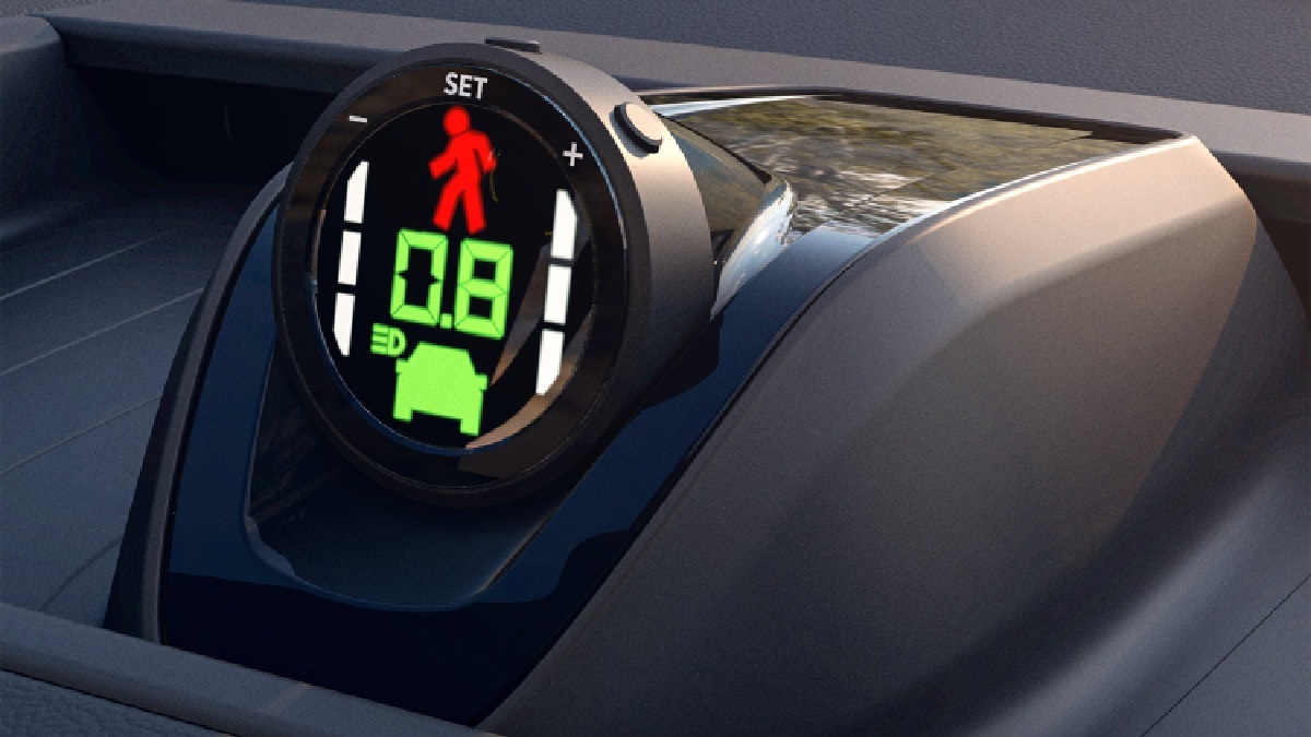 O Safer Tag, da Mobileye, conta com avisos de saída de faixa e de colisão frontal, monitoramento de tráfego, indicação de limite de velocidade máxima e monitoramento de pressão de pneus. /Divulgação