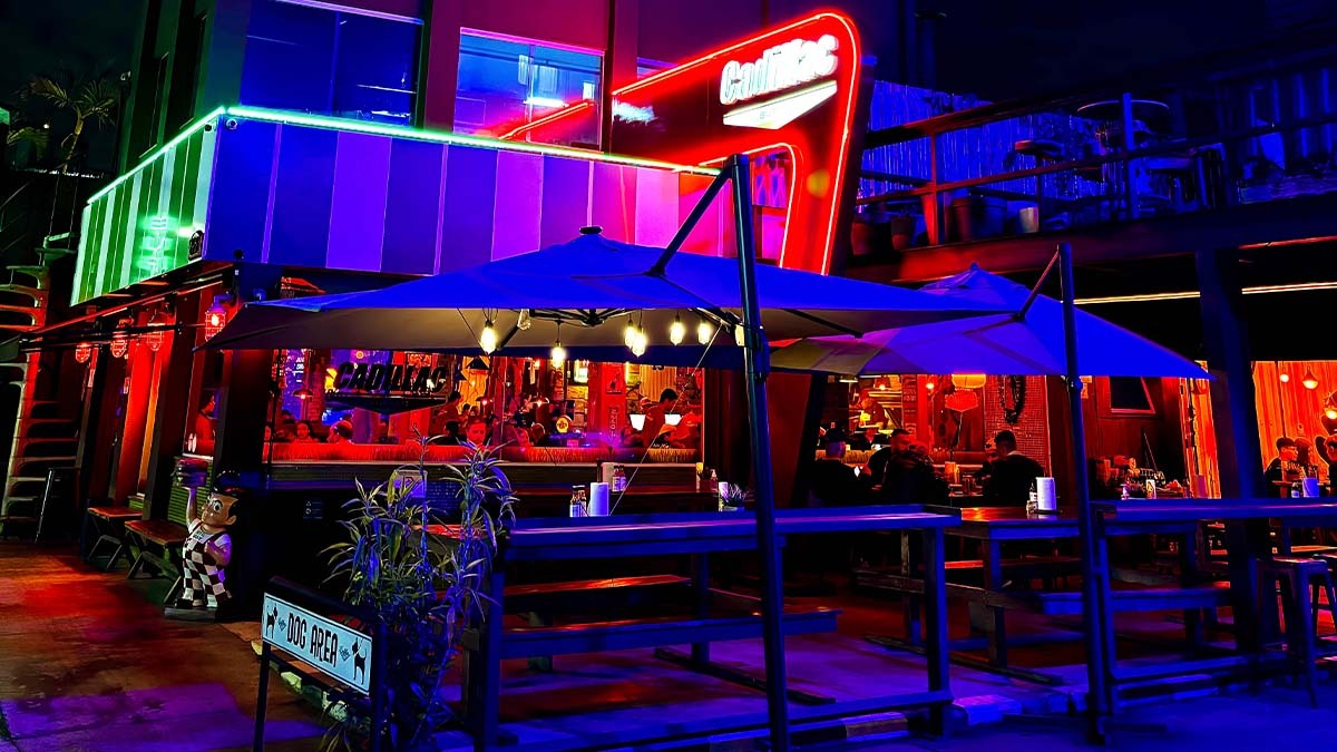 A Cadillac Burger é inspirada nas tradicionais diners americanas - Foto: Divulgação
