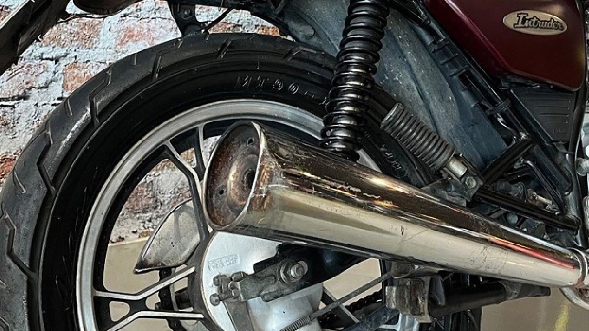 Intruder "brasileira" tinha um motor de 125 cilindradas, quatro tempos e cárter seco, com 12 cavalos de potência a nove mil rotações por minuto /Divulgação
