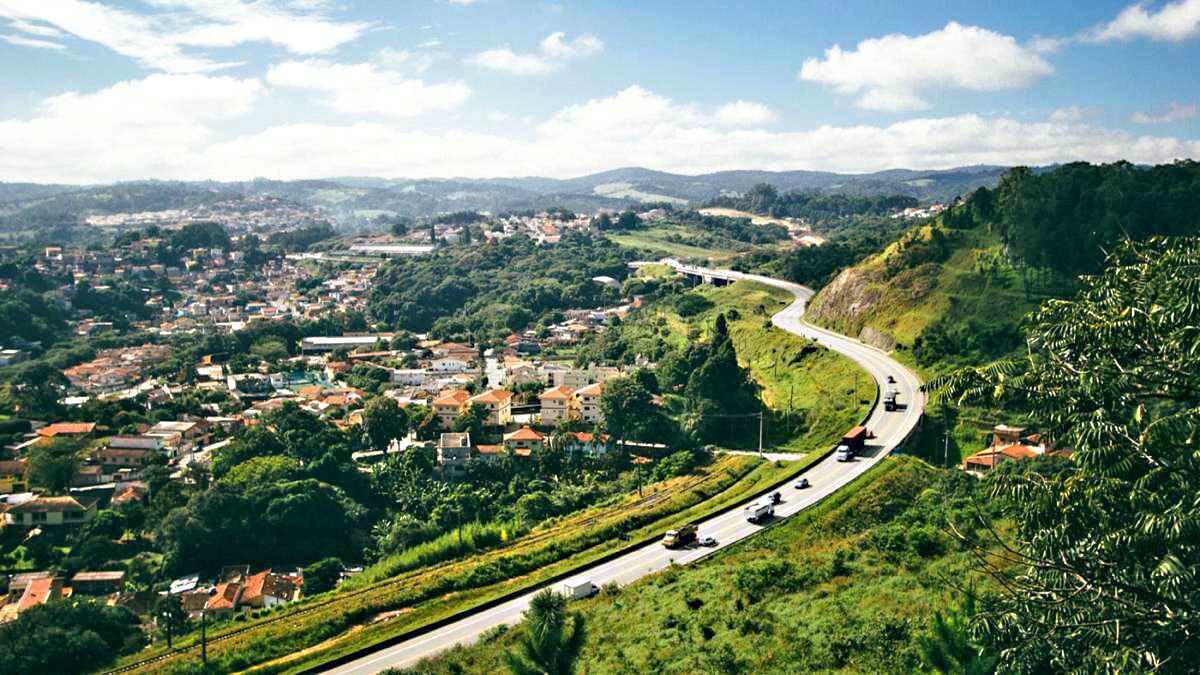 3. São Roque - Localizado a apenas 70 km da capital paulista, São Roque é um dos principais destinos durante o inverno e possui ótimas opções para quem aprecia um bom vinho - (Divulgação/PMSR)