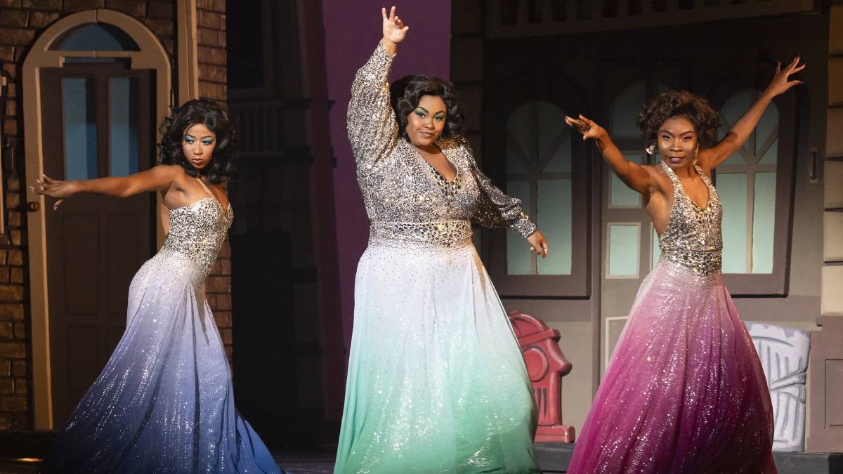Atrizes Thais Ribeiro, Larissa Noel e Carol Roberto interpretam as três "Diamantes" no espetáculo. Foto: João Caldas/Divulgação