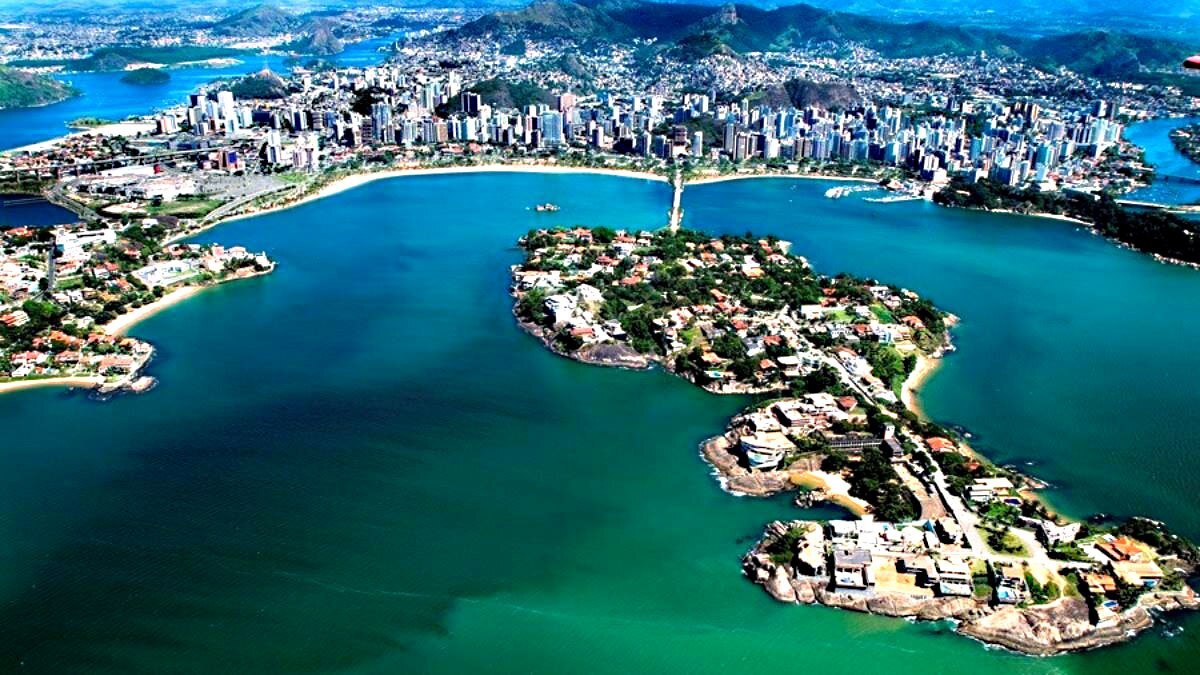 2. Vitória - ES: Capital do Espírito Santo, Vitória fica na segunda posição do ranking, tendo a maior expectativa de vida aos 60 anos entre as grandes cidades, chegando a viver, em média, mais 24,8 anos após chegar nesta idade - (Tadeu Bianconi/Governo de ES)