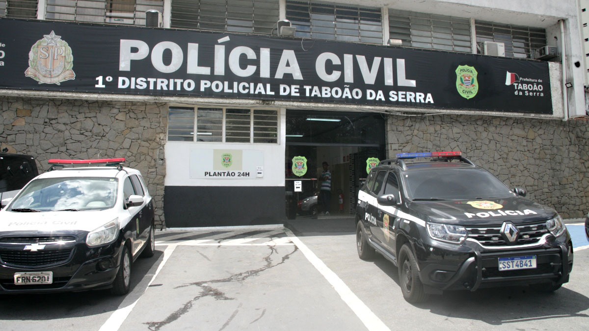 Policiais do 1ºDP de Taboão da Serra intensificaram as buscas pelos suspeitos do caso; um já foi detido. Foto: Thiago Neme/Gazeta de S. Paulo