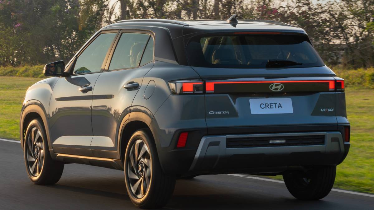 A nova geração do Creta, já disponível nas concessionárias, tem preços nas variantes com motor 1.0 turbo GDI de R$ 141.890 para a Comfort, de R$ 156.490 para a Limited, de R$ 172.690 para a Platinum é de R$ 182.090 para a N Line. A nova 'top' Ultimate com o propulsor Gamma II 1.6 TGDI turbo a gasolina sai por R$ 189.990. Foto: Divulgação