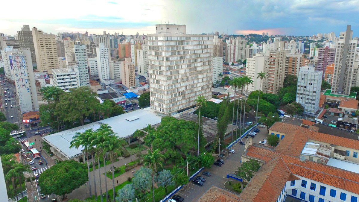 4. Campinas R$ 72,94 bilhões: Campinas é um dos principais centros de tecnologia e inovação do Brasil. Algumas partes da região metropolitana do local estão, inclusive, entre as mais seguras do País. Para os amantes de esporte, a cidade conta com a sede de dois clubes dos mais importantes do interior: Ponte Preta e Guarani - (Firmino Piton/PMC)