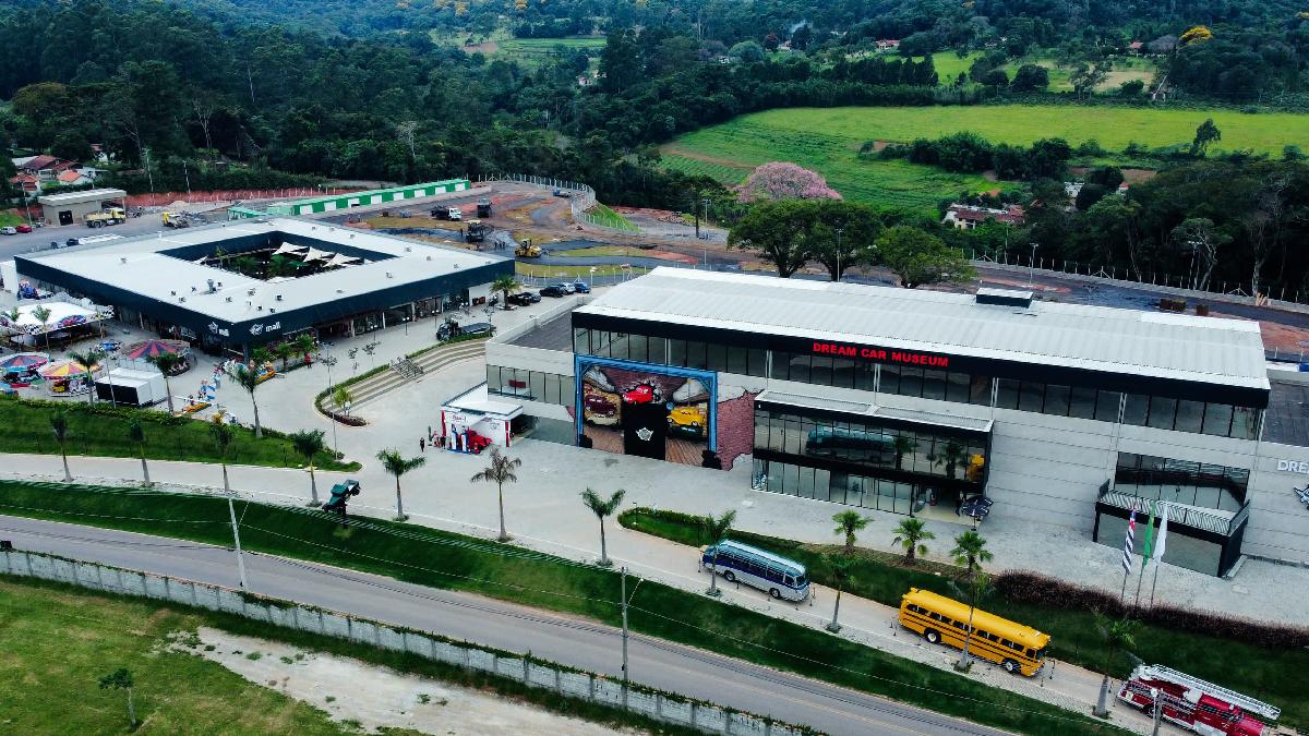 Visitantes poderão aproveitar para apreciar o acervo do Dream Car Museum. Foto: Divulgação/Carolina Loppo