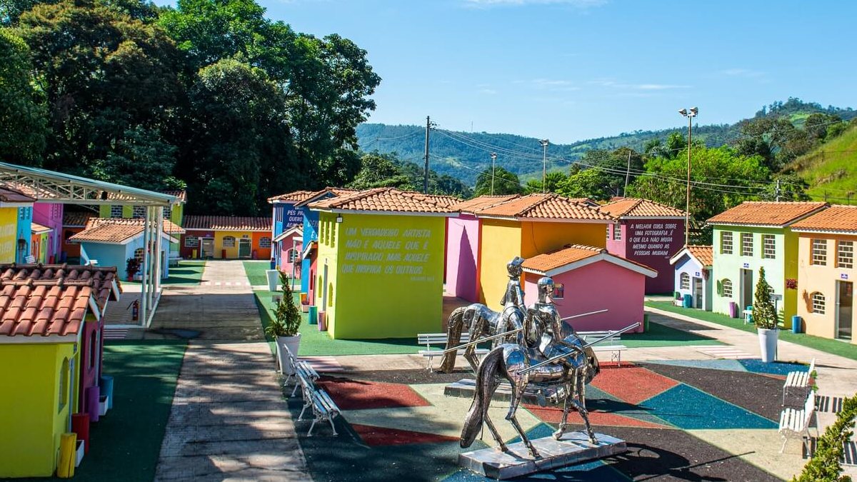 Com uma combinação de tranquilidade, natureza exuberante e rica influência italiana, o local atrai visitantes interessados em apreciar a cultura local e as tradições artesanais - (Divulgação/Circuito das Águas Paulista)