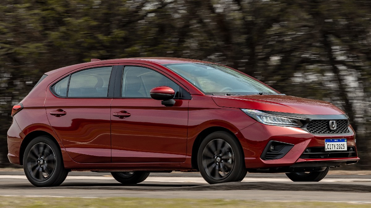Honda City Hatchback tem para-choque dianteiro com linhas mais arrojadas Fotos: Divulgação