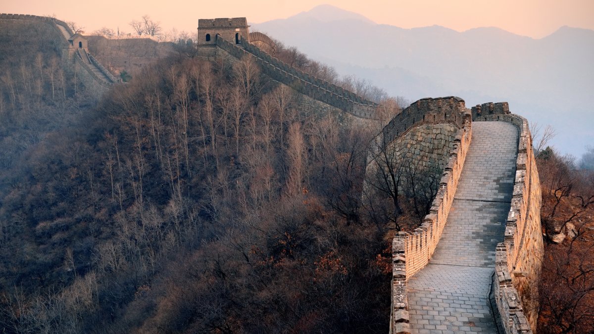 Com mais de 21 mil quilômetros de extensão, a Grande Muralha da China é uma das maiores obras já realizadas pela humanidade. Foto: Freepik