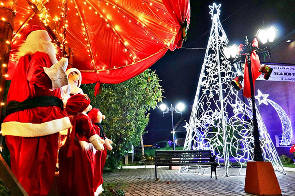 4. Santo Antônio do Pinhal - Localizada a 2h30 da Capital, Santo Antônio do Pinhal também aproveita o clima serrano perfeito para caprichar na decoração de Natal - (Divulgação)