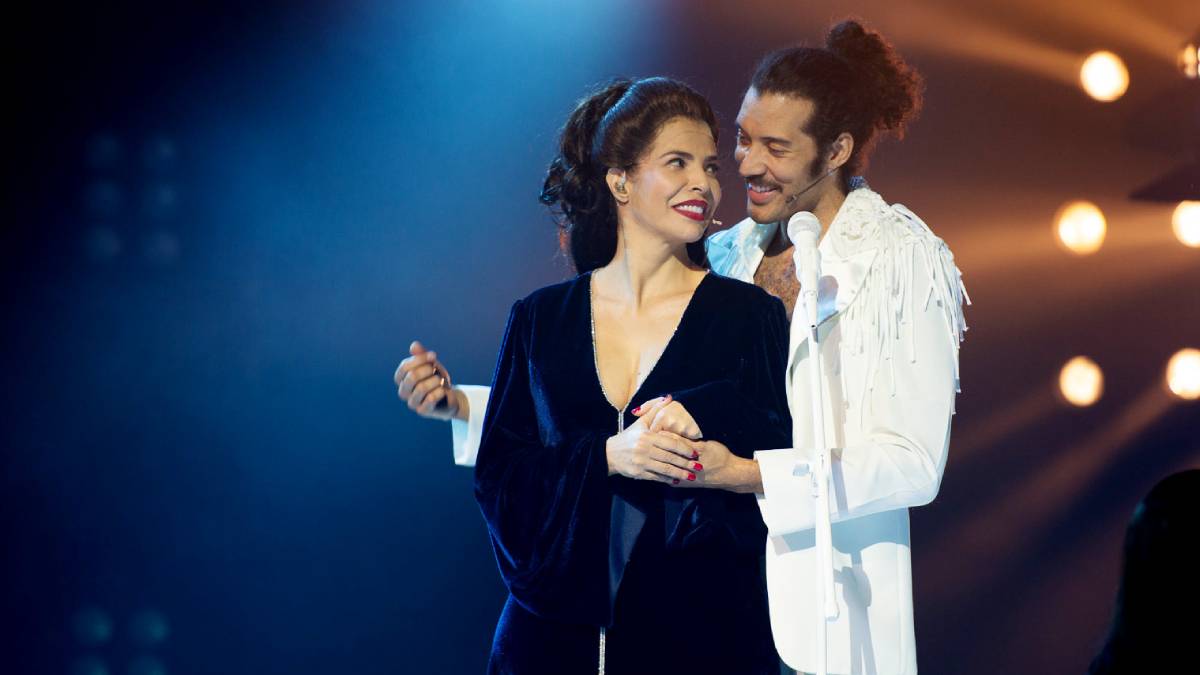 Espetáculo concorre ao prêmio Destaque Imprensa Digital 2024 nas categorias de 'Musical Brasileiro', 'Revelação' (para Vanessa da Mata), 'Coreografia' (Gabriel Malo), 'Direção' (Jorge Farjalla), 'Atriz Coadjuvante' (Carol Costa), 'Iluminação' (Cesar Pivetti) e 'Direção Musical' (Fernanda Maia). Foto: Priscila Prade/Divulgação
