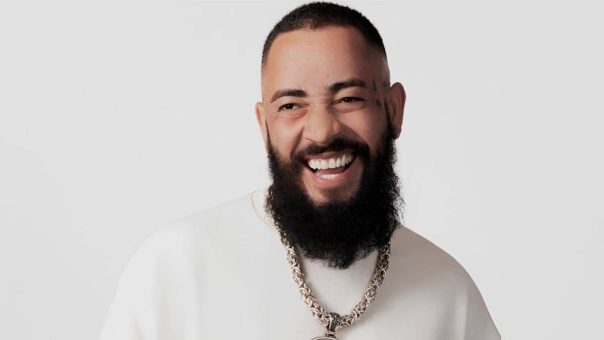 Na segunda-feira (16/12), às 20h, o rapper mineiro FBC subirá ao palco do Municipal. Foto: Reprodução/Redes Sociais