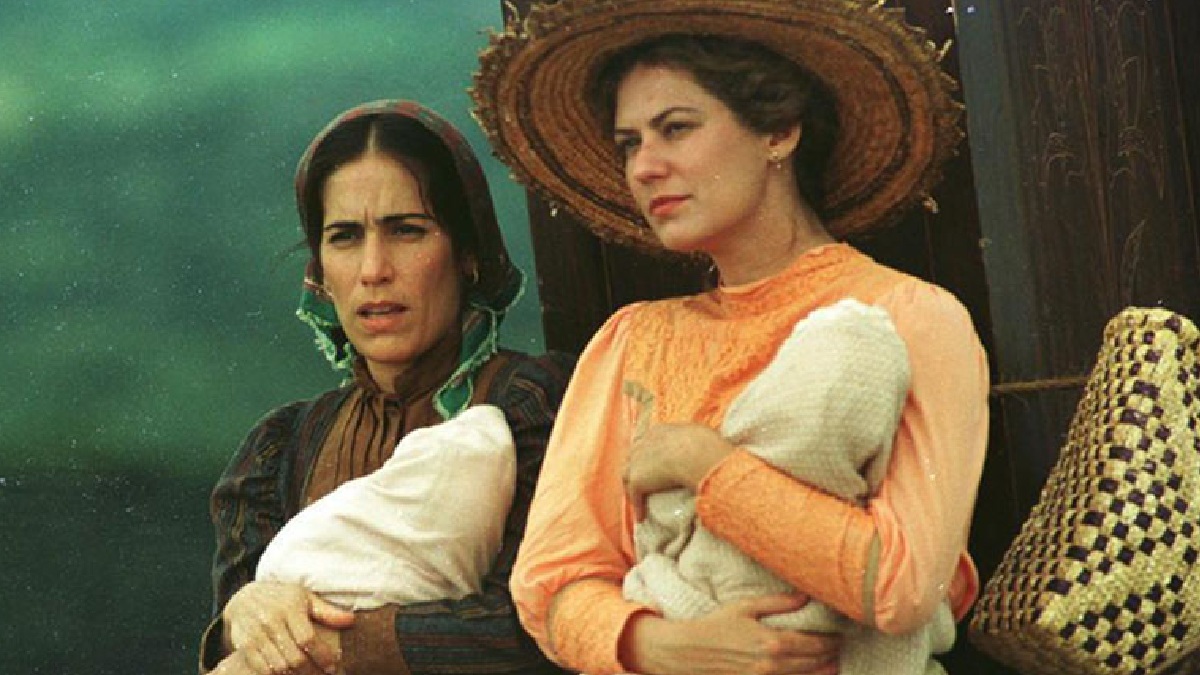 4. O Quatrilho (1995) - O longa, que conta com a direção de Fábio Barreto, se passa no fim do século 19, e conta a história de dois casais italianos que se mudam para o sul do Brasil em busca de uma melhor qualidade de vida. O filme foi indicado ao Oscar de Melhor Filme Estrangeiro e venceu o Urso de Prata no Festival de Berlim - (Divulgação)