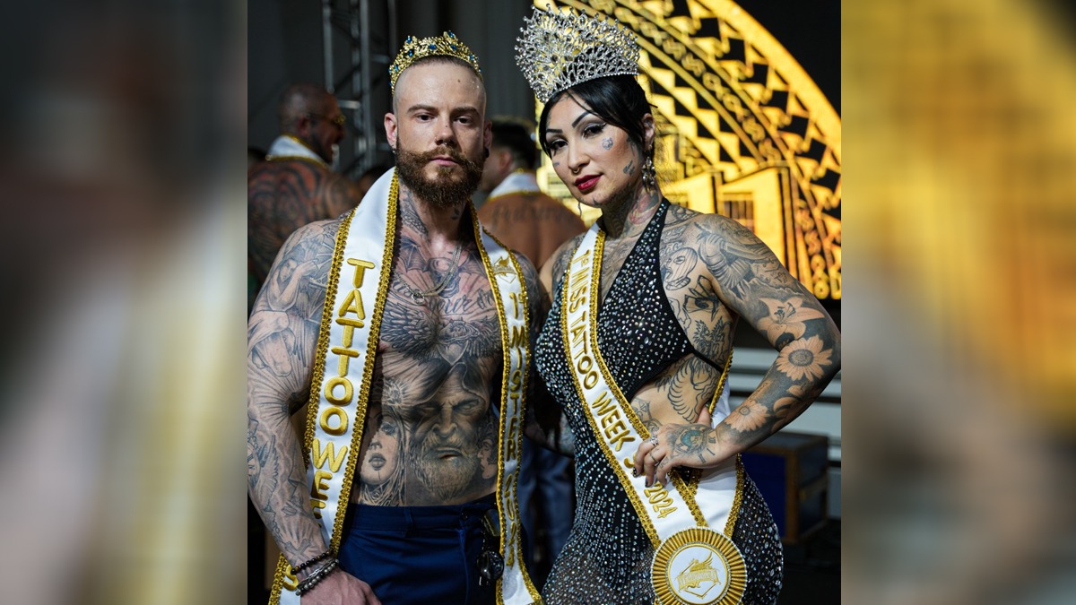 A premiação da Miss e do Mister Tattoo Week, que ocorreu no último sábado (16/11) Crédito: Acelera. xyx
