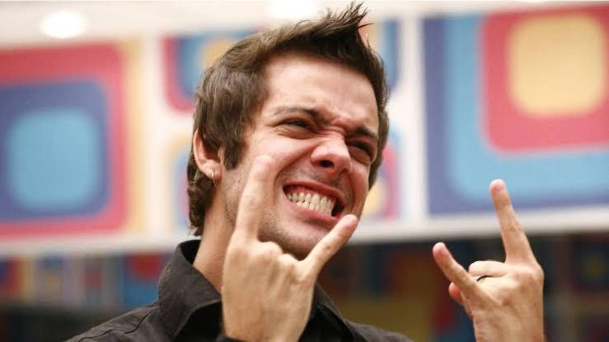 Apenas 24 décimos decidiram o campeão da nona edição do Big Brother Brasil. O artista plástico Maximiliano foi o vencedor do BBB 9 com 34,85% dos votos. Reprodução/TVGlobo