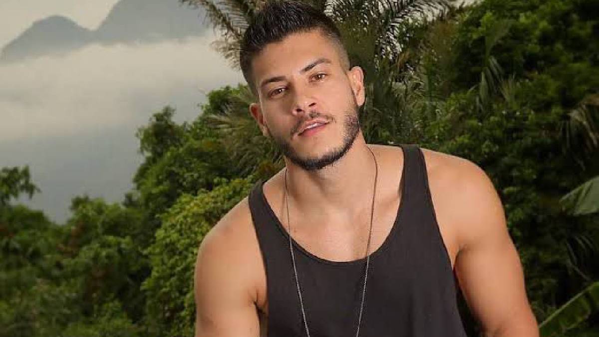 O ator Arthur Aguiar acumulou 68,96% dos votos públicos e foi o campeão do BBB 21. Reprodução/TVGlobo