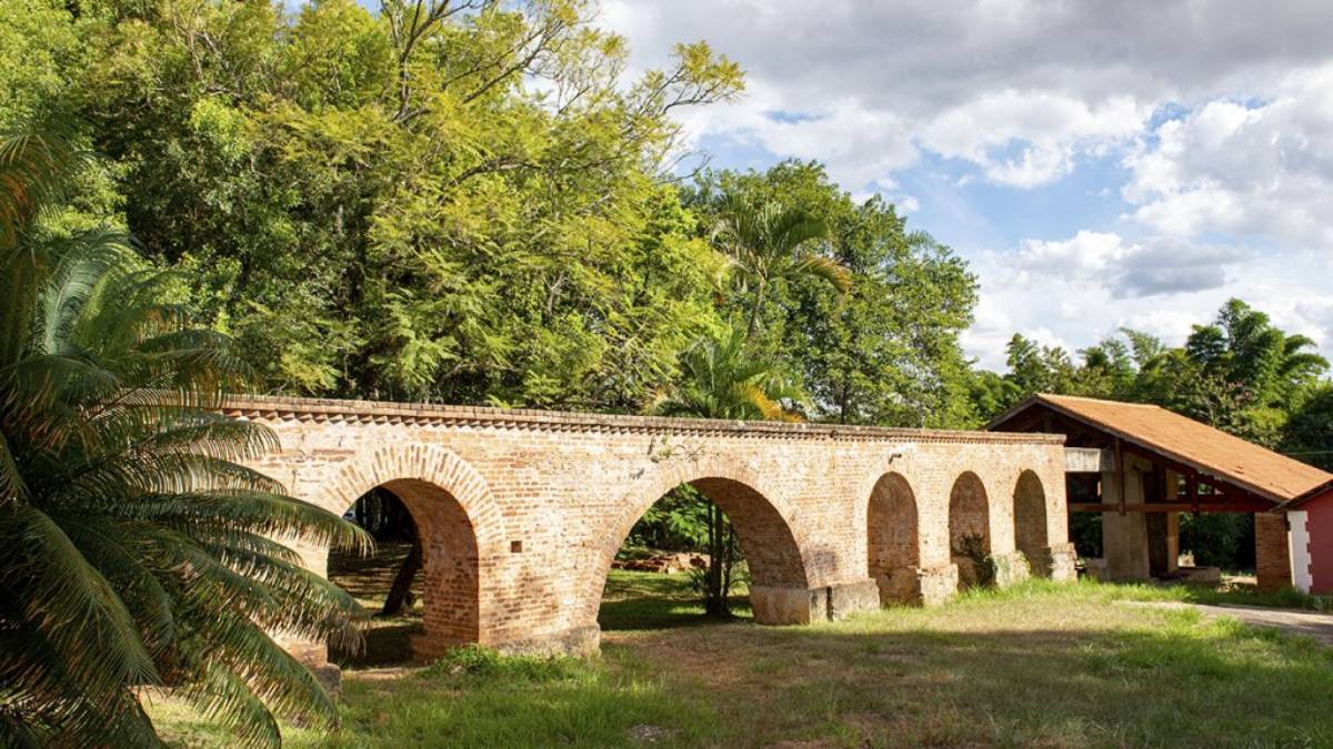 Aqueduto que abastecia a sede foi construído no século 19. Divulgação/Prefeitura de Jaguariúna