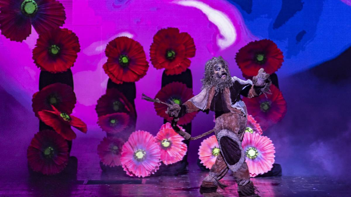 Durante o espetáculo, o público sentirá também o perfume das flores e os aromas da floresta. Foto: Bianca Tatamiya/Divulgação