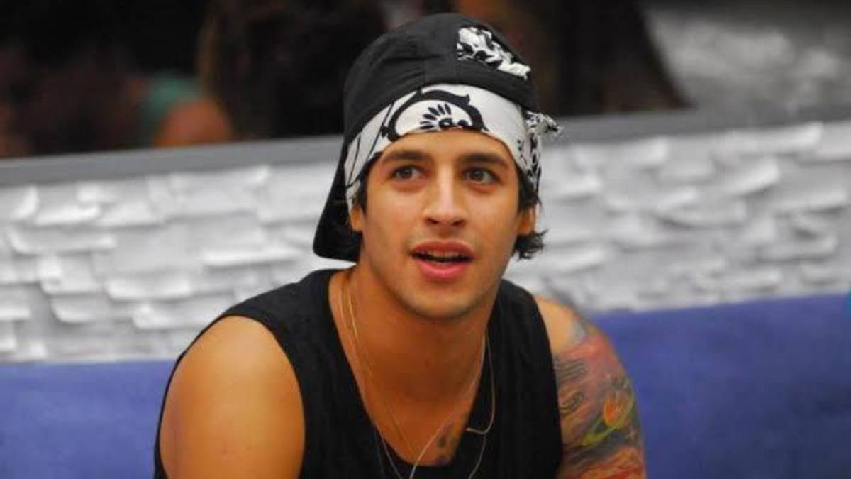 Com o recorde de votos em uma final do programa até então, mais de 76 milhões, Rafinha conquistou o prêmio de R$ 1 milhão do BBB 8. Reprodução/TVGlobo