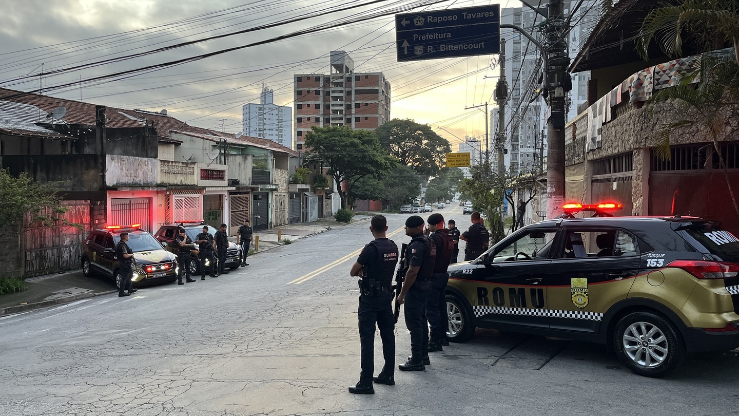 Guarda Civil Municipal reforçou a Operação Saturação pelas ruas, avenidas e bairros do município.