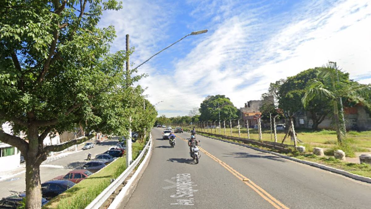Em 2024, a avenida Sapopemba foi reconhecida pelo Guinness World Records como a maior do Brasil. A via atravessa São Paulo e termina no centro de Ribeirão Pires.