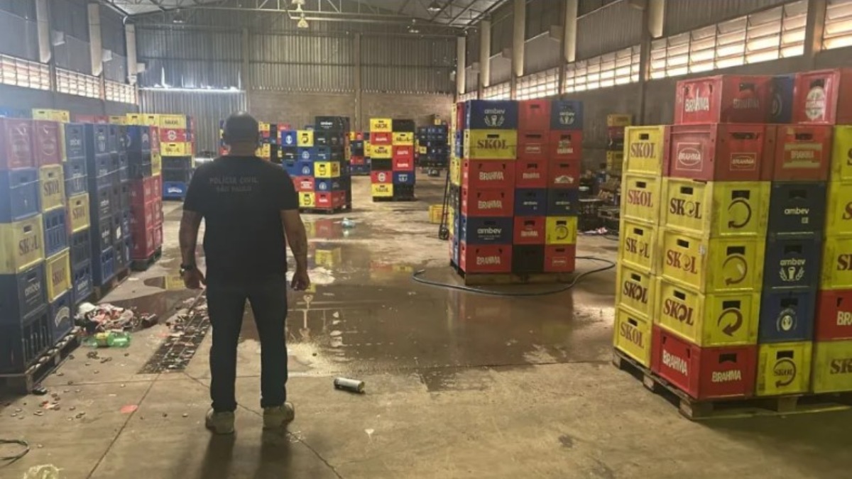 Autoridades foram enviadas para "fábricas" localizadas em Rio das Pedras e em Limeira. /Foto: Reprodução/DEIC