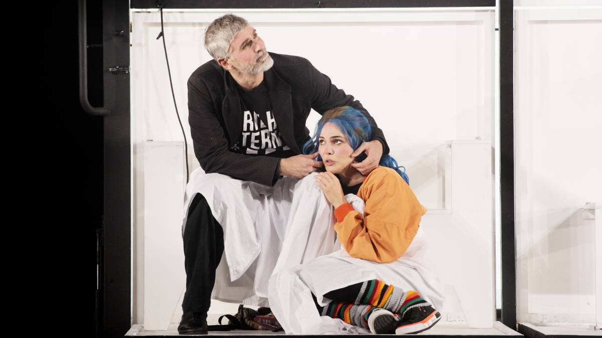 O trabalho é livremente inspirado no filme 'Brilho Eterno de uma Mente sem Lembranças' (2004), escrito por Charlie Kaufman, dirigido por Michel Gondry e estrelado por Jim Carrey e Kate Winslet. Foto: Priscila Prade/Divulgação