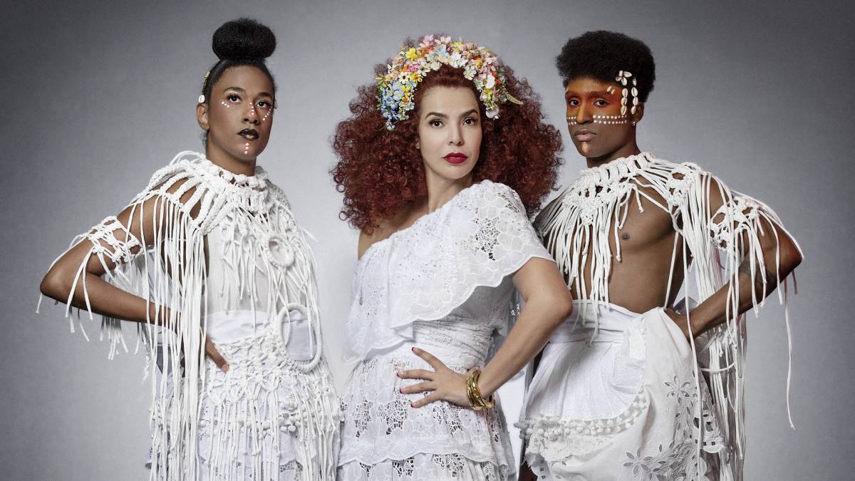 Visto por mais de 32 mil pessoas em sua temporada de 2024, o musical dirigido por Jorge Farjalla traz Vanessa da Mata como Clara Nunes. Foto: Priscila Prade/Divulgação