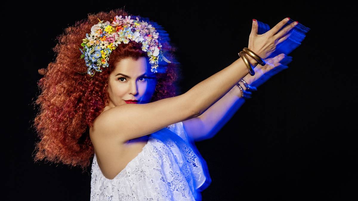 Segundo a produção do espetáculo, 'Clara Nunes - A Tal Guerreira' é uma espécie de ritual, um reencontro com o sagrado na obra de uma das maiores cantoras do Brasil. Foto: Priscila Prade/Divulgação