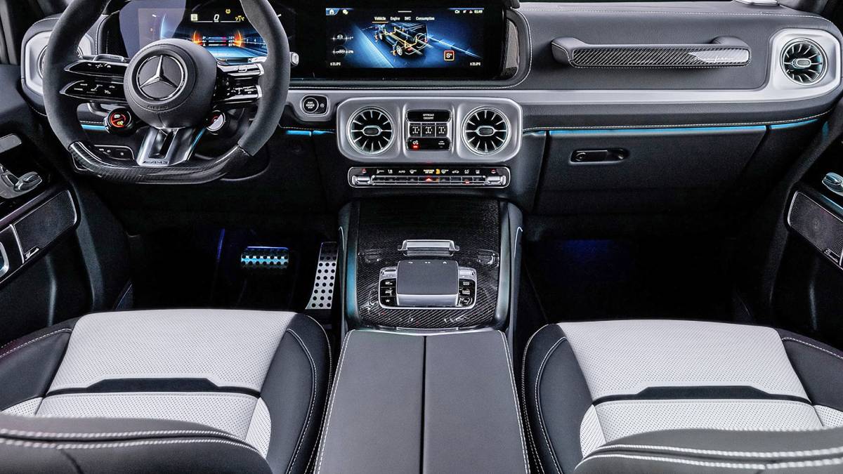 A transmissão AMG SpeedShift TCT 9G, dependendo do programa de condução selecionado, oferece trocas de marchas esportivas, rápidas, confortáveis e praticamente imperceptíveis. Foto: Divulgação