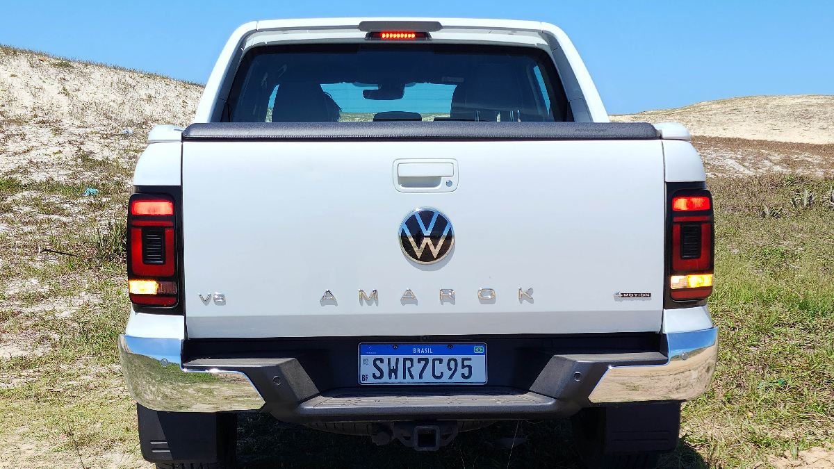 A linha 2025 da picape da Volkswagen é oferecida em três versões Comfortline (R$ 313.990), Highline (R$ 332.990) e Extreme (R$ 354.990).