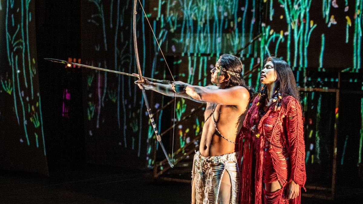 Sucesso de crítica e público, a ópera 'O Guarani', de Carlos Gomes com libreto de Antonio Scalvini e Carlo D'Ormeville, retorna ao Theatro Municipal de São Paulo, localizado no centro histórico da capital paulista, para uma curta temporada entre sábado (15/2) e terça (25/2). Foto: Rodrigo Duarte/Divulgação