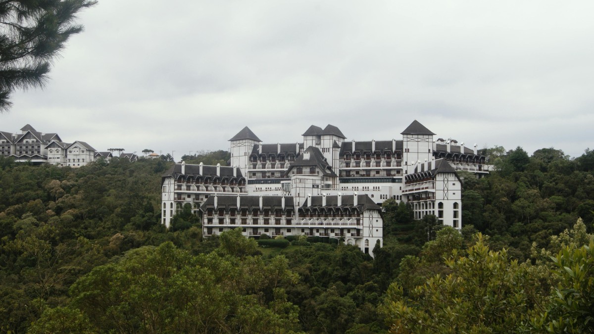 Venha descobrir o charme da Suíça brasileira. Campos do Jordão é um destino que encanta todos os sentidos.