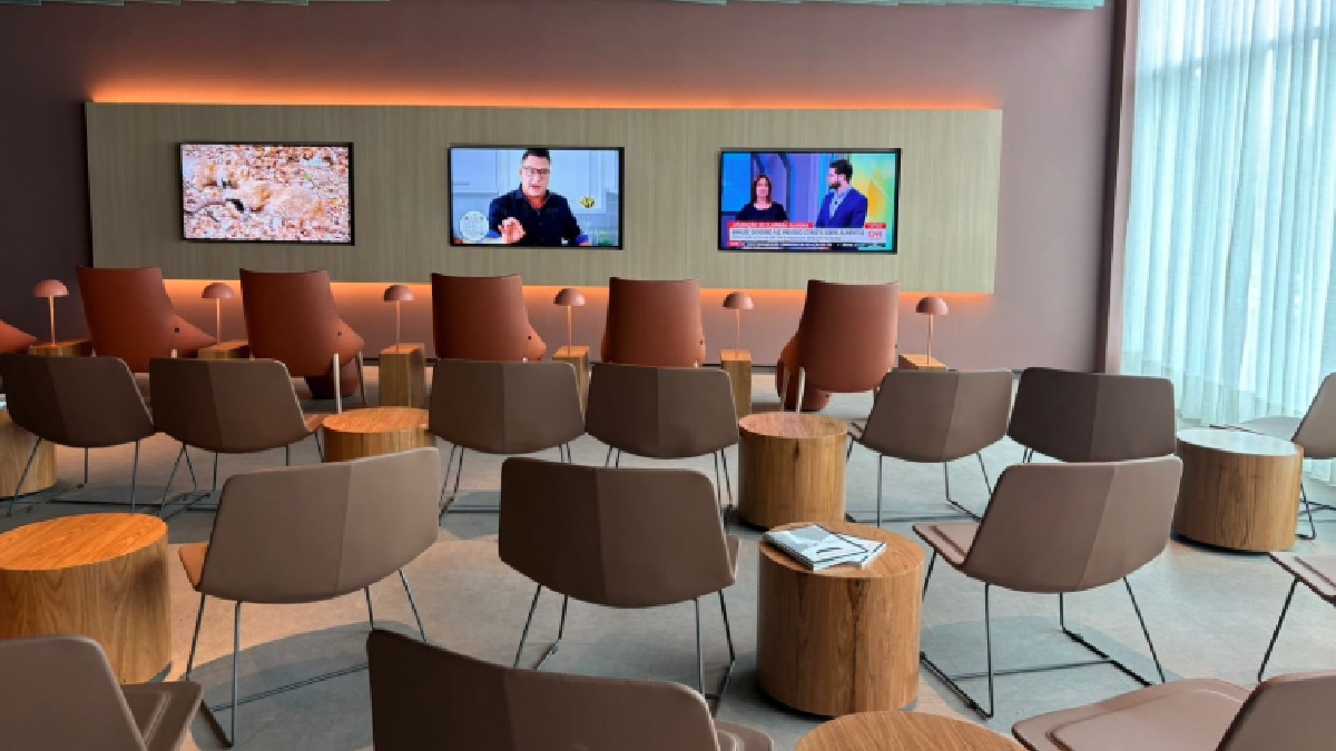 Lounge funcionará todos os dias, das 4h às 23h, e será de uso exclusivo dos clientes que portarem cartões de crédito específicos. Reprodução/ Passageiro de Primeira