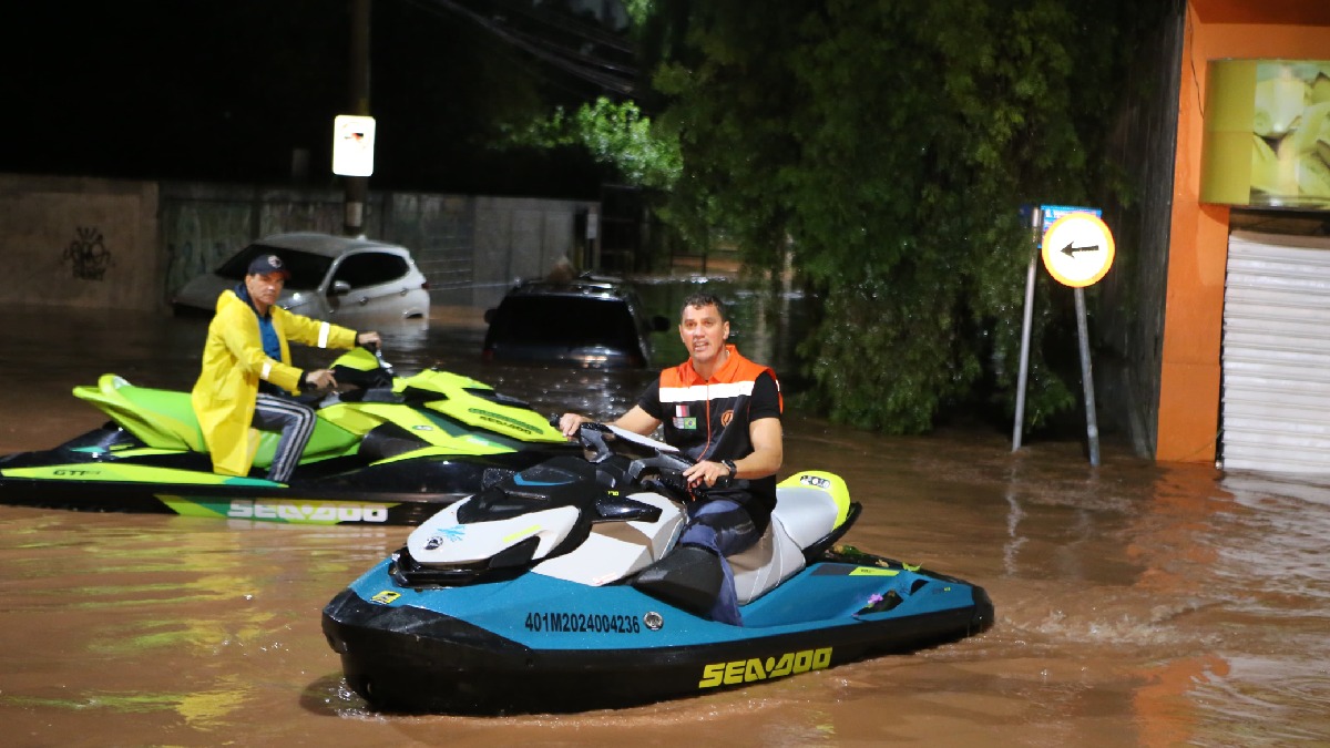 Engenheiro Daniel, prefeito da cidade, decretou estado de calamidade pública em Taboão da Serra. Divulgação/Ricardo Vaz/PMTS