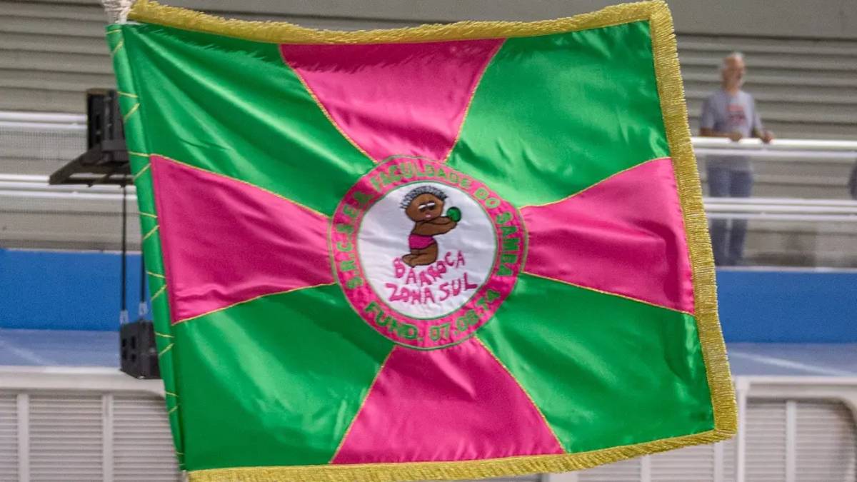 Barroca Zona Sul - Jabaquara: Com sede no Jabaquara e em busca do título inédito do Grupo Especial, a escola completa 51 anos de história. Parte da presença negra no bairro e na cidade de São Paulo pode hoje ser revisitada no Acervo da Memória e do Viver Afro Brasileiro, que fica na rua Nadra Raffoul Mokodsi - (Felipe Araújo/LigaSP)