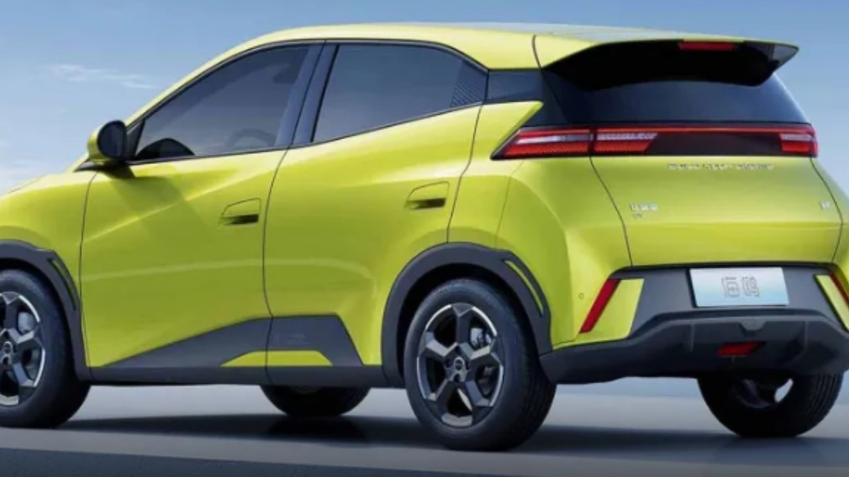 BYD Dolphin Mini O carro elétrico mais vendido de 2024 no Brasil também foi o que menos perdeu valor, com apenas 3,6% de desvalorização.