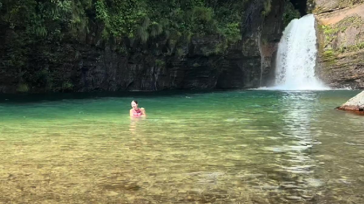 O céu da Chapada é um espetáculo à parte. A observação das estrelas é uma experiência mágica. (Fotos: Reprodução/Youtube/@fora de casa)