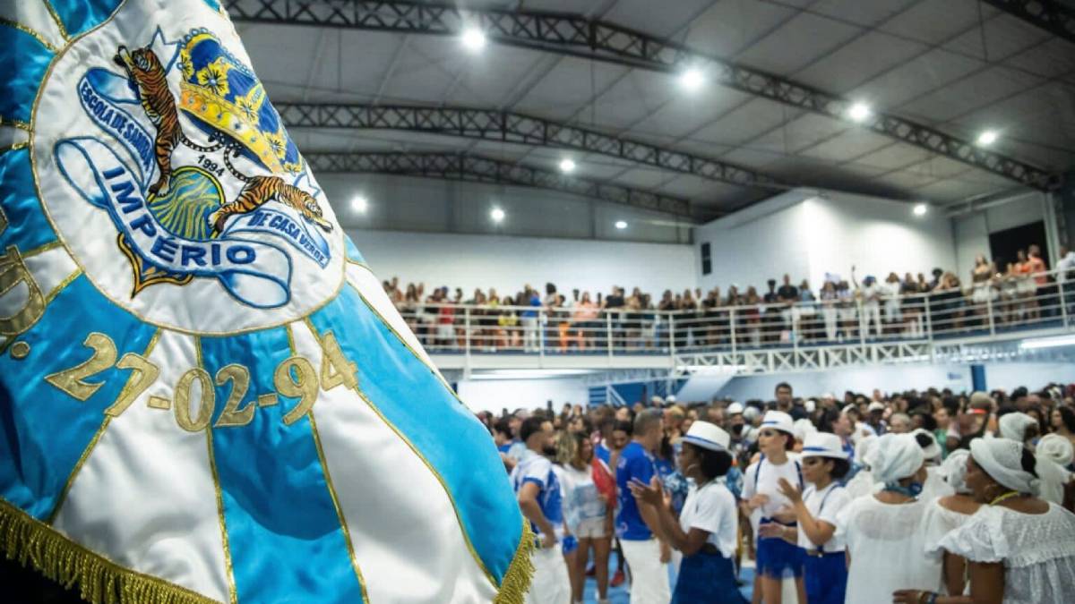 Império da Casa Verde - Casa Verde: A escola da zona norte que leva o nome de seu bairro no nome é tricampeã do Grupo Especial de São Paulo. O cantor Adoniran Barbosa homenageou o local em seus versos: "Silêncio, é madrugada. No morro da Casa Verde, a raça dorme em paz", em referência à importância cultural e histórica do bairro - (Divulgação/LigaSP)